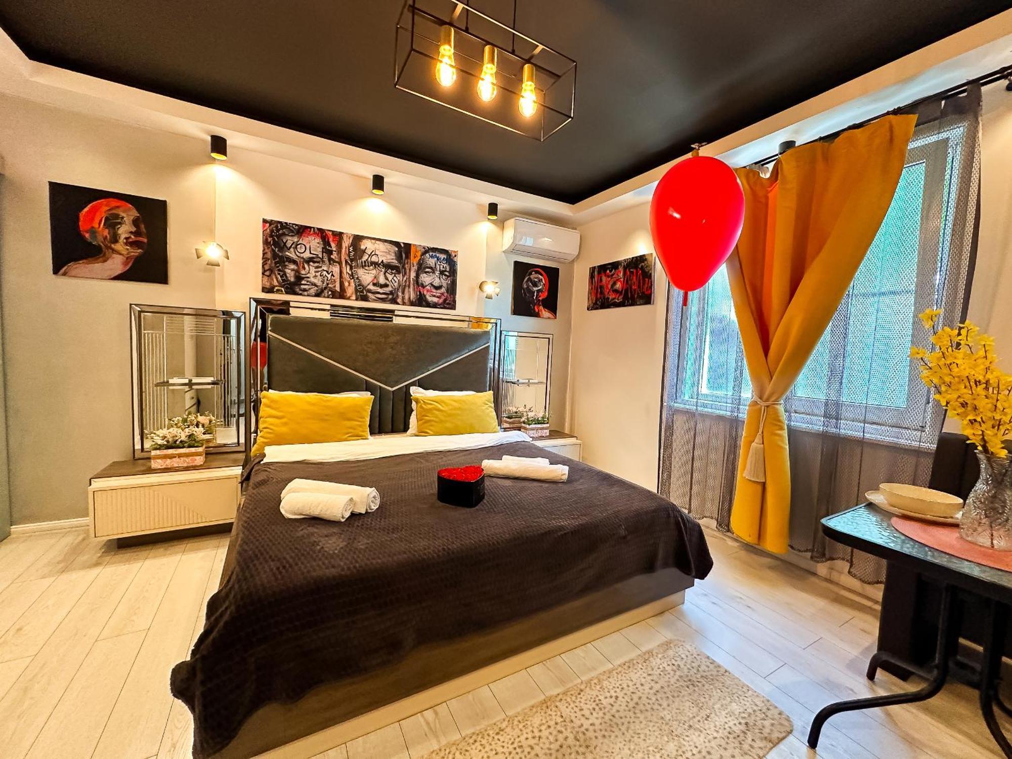 The Fame - Modern Studio In Top Location & Parking Крайова Екстер'єр фото